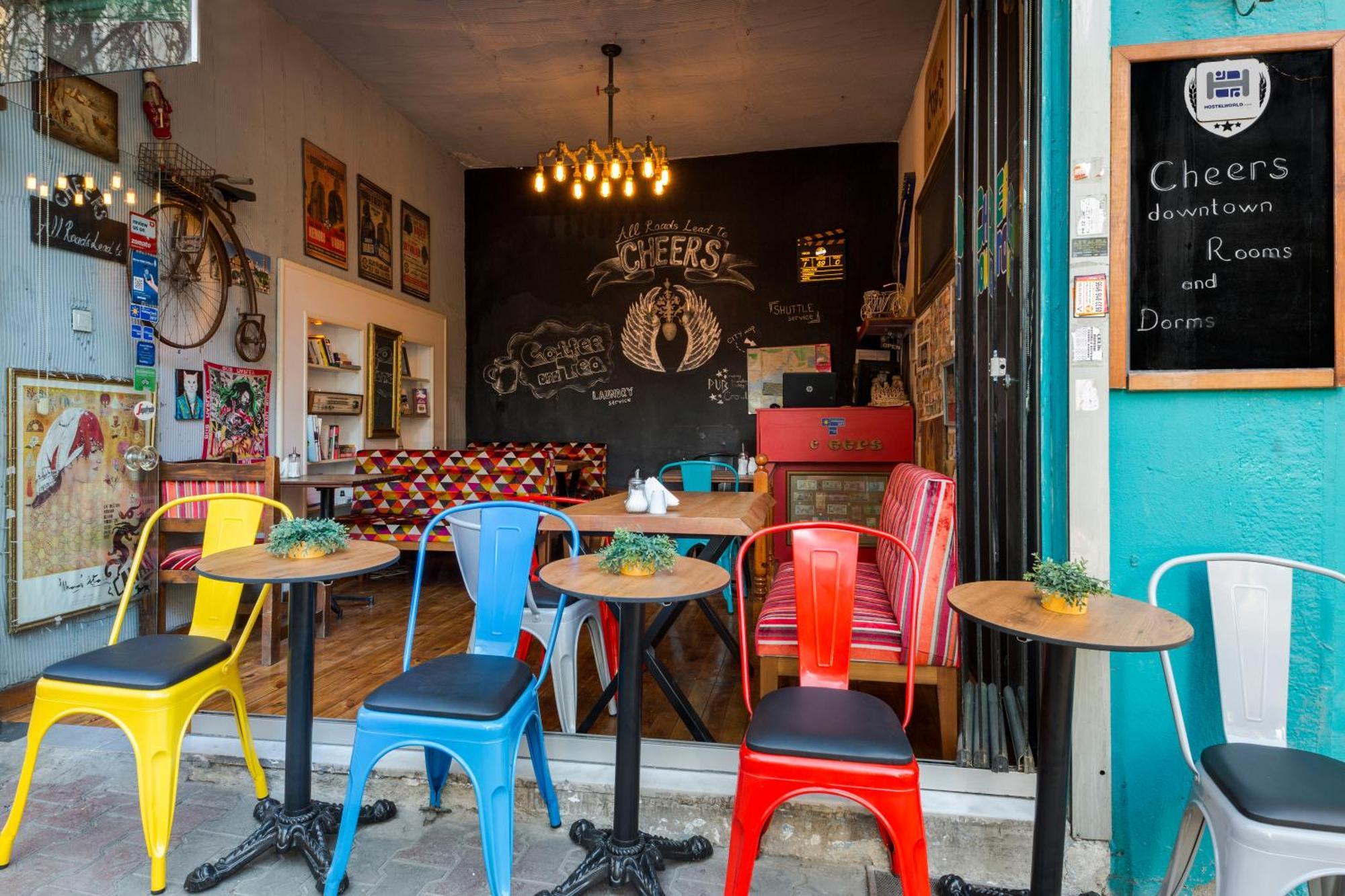Cheers Midtown Hostel Istanbul Ngoại thất bức ảnh