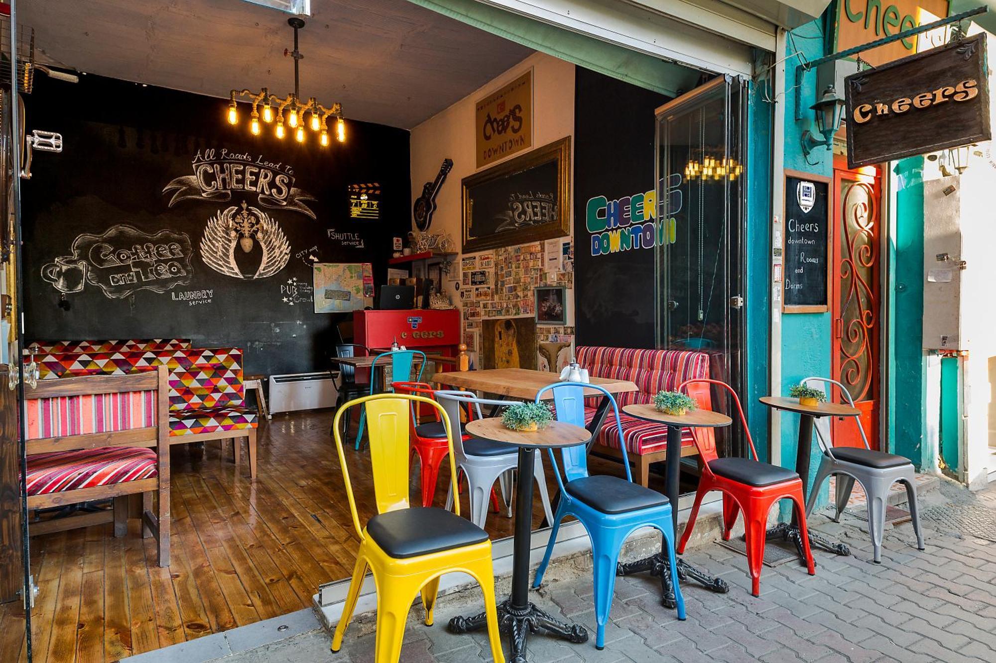 Cheers Midtown Hostel Istanbul Ngoại thất bức ảnh