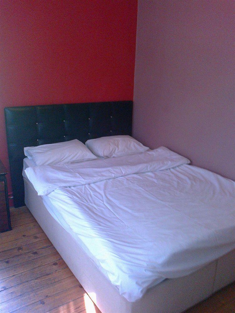 Cheers Midtown Hostel Istanbul Ngoại thất bức ảnh