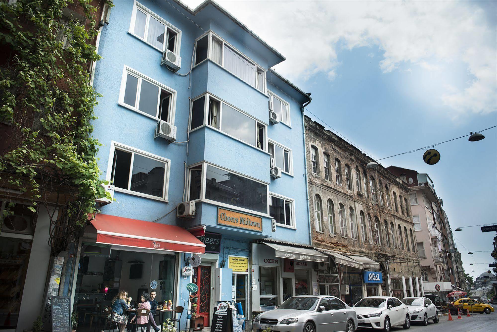 Cheers Midtown Hostel Istanbul Ngoại thất bức ảnh