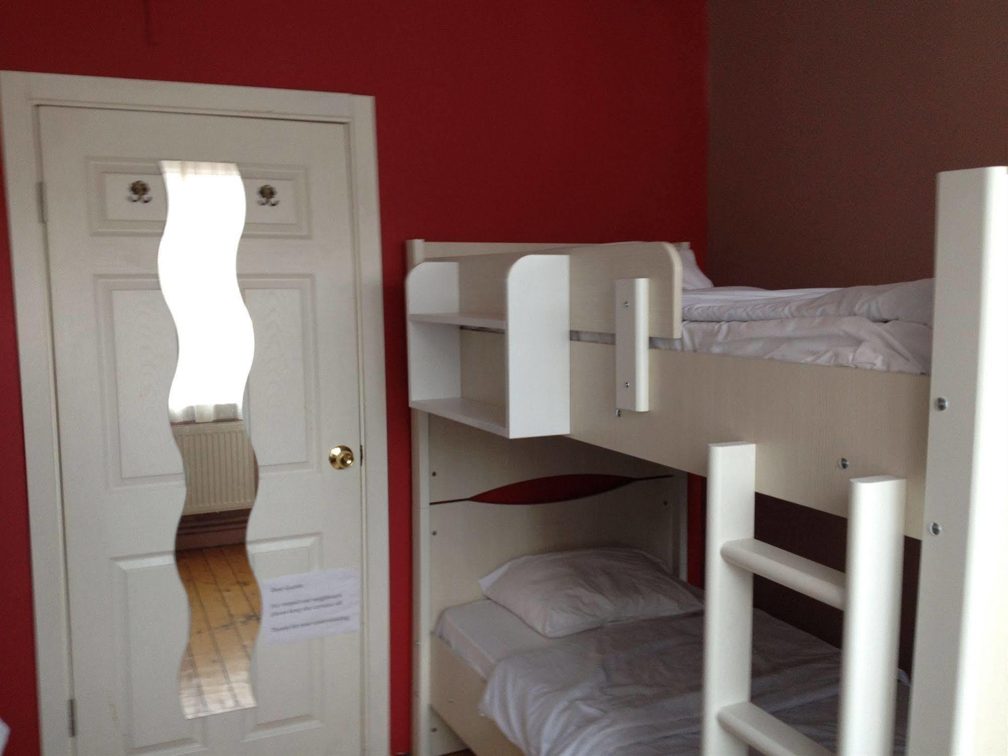 Cheers Midtown Hostel Istanbul Ngoại thất bức ảnh