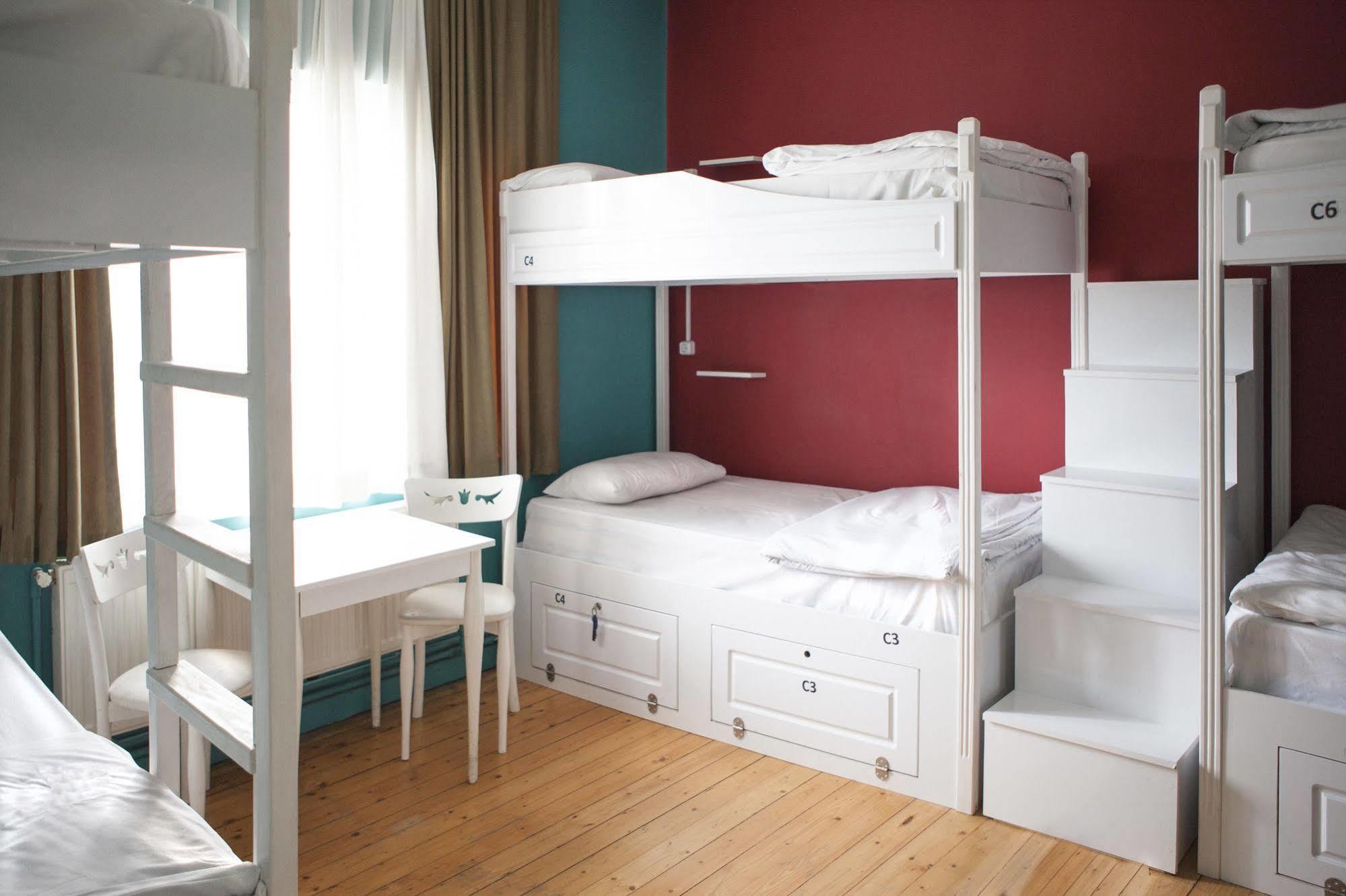 Cheers Midtown Hostel Istanbul Ngoại thất bức ảnh