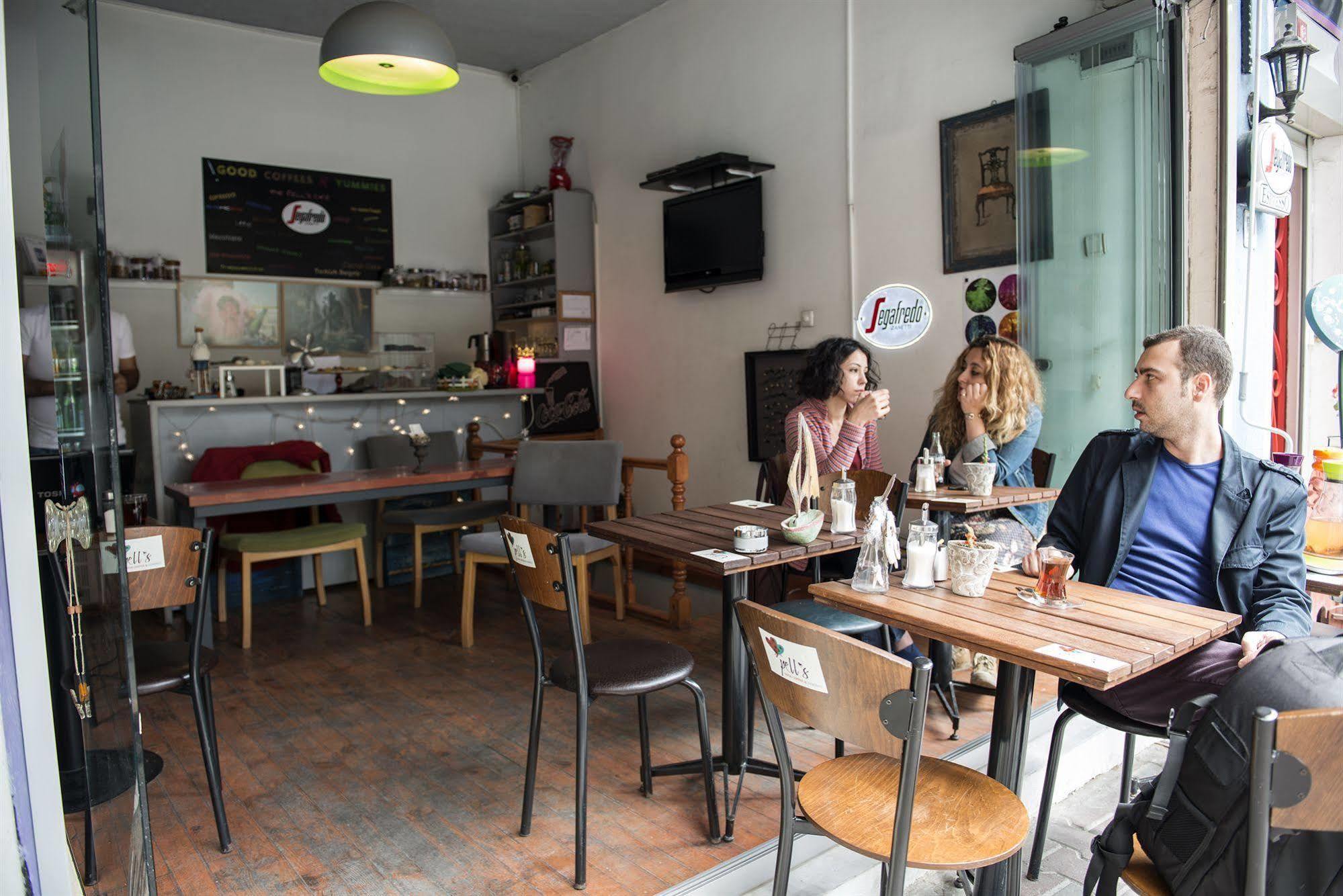 Cheers Midtown Hostel Istanbul Ngoại thất bức ảnh