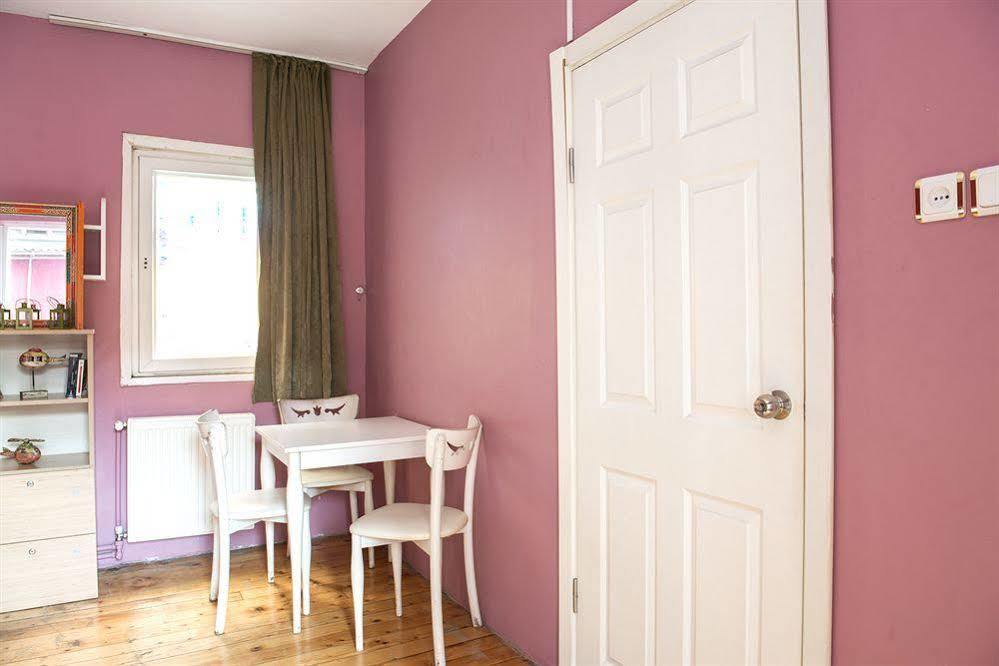 Cheers Midtown Hostel Istanbul Ngoại thất bức ảnh