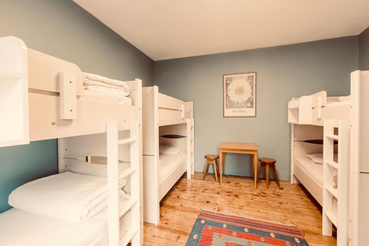 Cheers Midtown Hostel Istanbul Ngoại thất bức ảnh